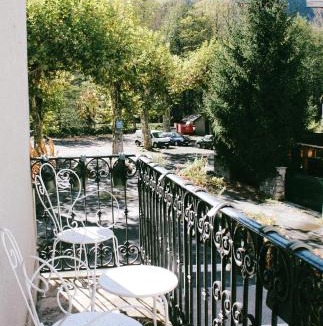 Vicdessos Bed & Breakfast | Eau Berges