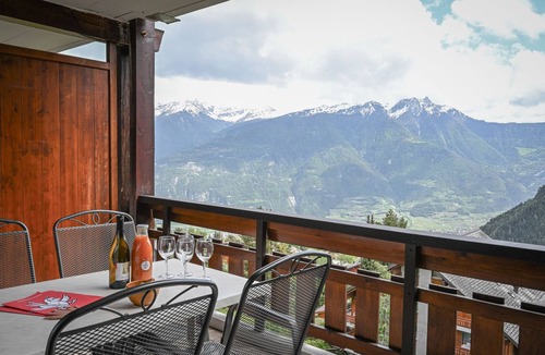 Ovronnaz Apartment | Eaux-Vives 213 by Interhome
