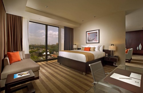 Miami Springs Hotel | EB Hotel Miami
