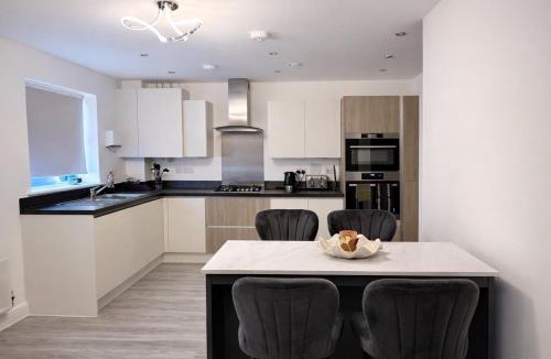 Ebbsfleet Valley Apartment | Ebbsfleet Luxe