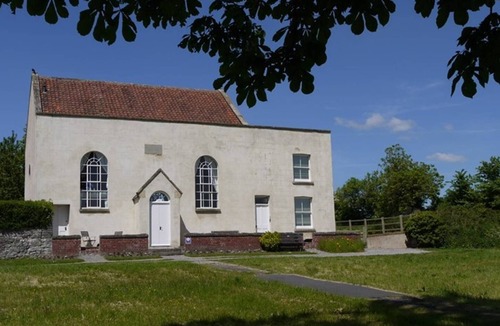 Upton Cheyney House | Ebenezer Chapel: The Apartment