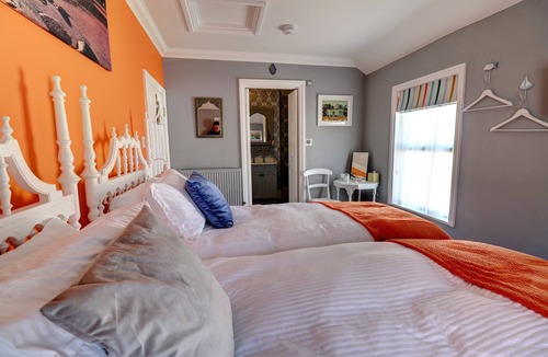 Broadstairs Bed & Breakfast | Ebenezer's Place