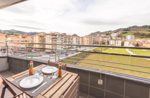 Zarautz Apartment | Ebony I Local Rentss