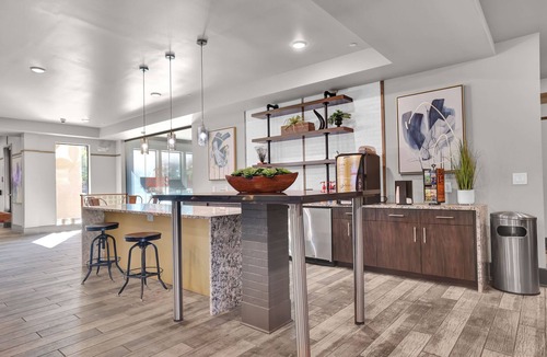 Loring Heights Apartment | Ebony Ivory Midtown King Bed