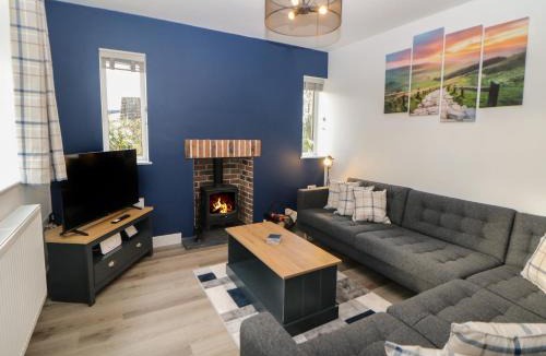 Hathersage House | Eboracum