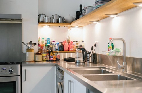 Catford Hostel | EBS London Stay