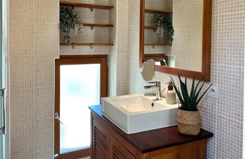 Auvers-sur-Oise House | Echappée Bleue