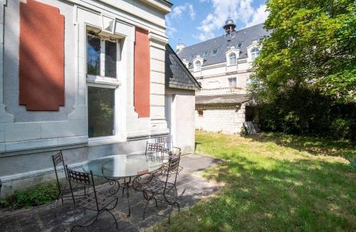 Saint-Benoit-la-Foret House | Echappée royale