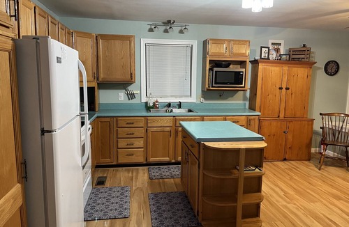 Presque Isle House | Echo Lake Paradise-Enjoy the views in any season!