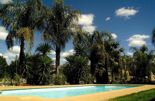 Echuca Hotel | Echuca Motel