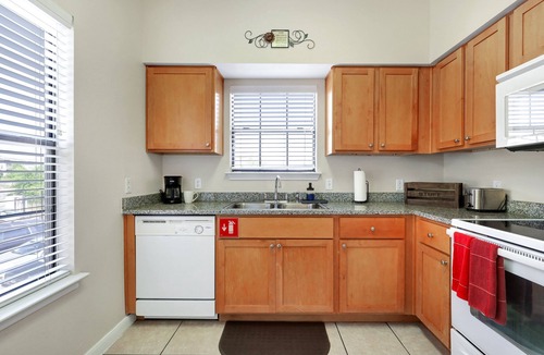 Eckhert Crossing House | Eckhert Place - A Birdy Vacation Rental