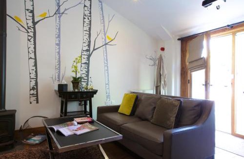 Eckington House | Eckington Manor