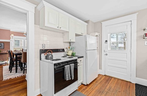 Royal Oak House | Eclectic Bungalow in the Heart of Royal Oak