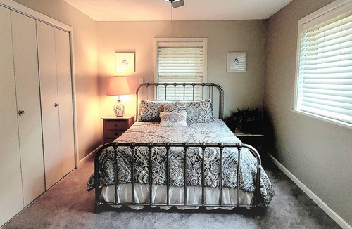 Edom House | Eclectic Edom: The Homestead