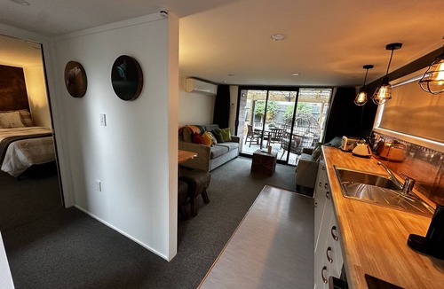 Palmerston North Apartment | Eclectic Escape - Romantic Outdoor Bath