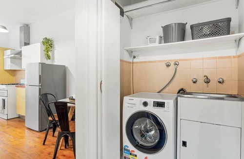 Millers Point Apartment | Eclectic Heritage Comfort with Terrace and Views