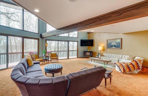 Hubertus House | Eclectic Hubertus Home with Game Room and Fire Pit!