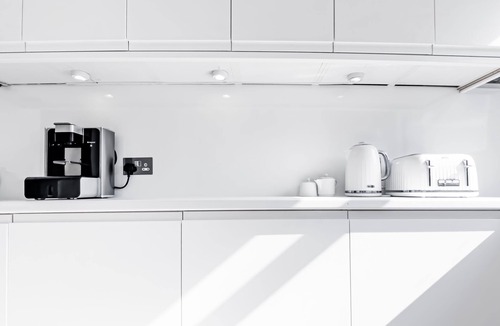 Kemptown House | Eclectic modern victorian large city central flat