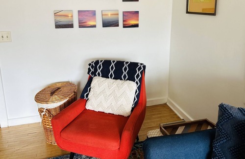 Park Point House | Eclectic Park Point Escape