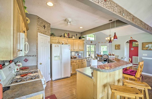 Ranger Cottage | Eclectic Ranger Home w/Mtn Views + Hot Tub!