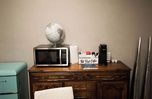 Eureka Springs Historic District Apartment | Eclectic Upper Loft Downtown