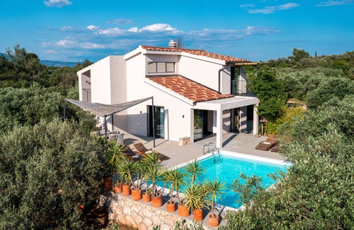 Rudina Villa | Eclectic Villa with Swimming Pool set in it's own Olive Grove
