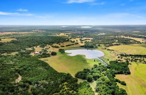 Leon Junction Apartment | [Eclipse Amenities Included]142 Acre Ranch Glamping Tent 6