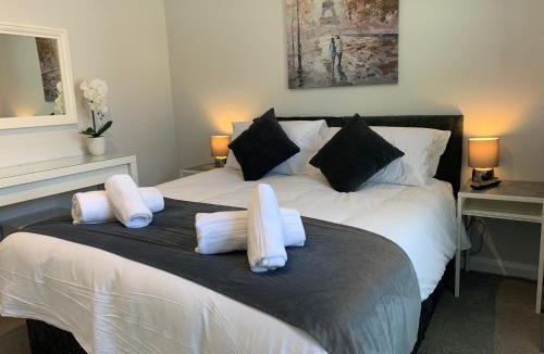 Newmarket Apartment | Eclipse Apartment No 3