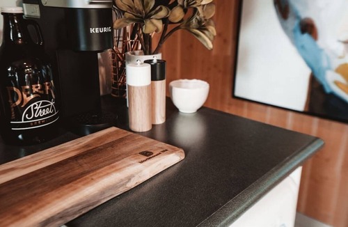 South Perry District Apartment | Eco and Pet-friendly Private Micro Studio