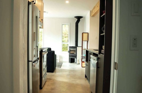 Sainte-Christine-d'Auvergne Cottage | Ecology between forest and river | L'Hermine Charme