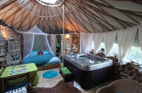 Saint-Maximin-la-Sainte-Baume Bed & Breakfast | Ecolodges en Provence