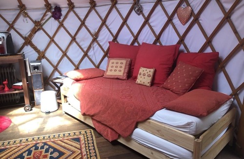 Saint-Maximin-la-Sainte-Baume Bed & Breakfast | Ecolodges en Provence
