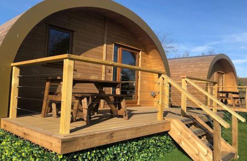 Norton Disney House | Eco-friendly Cabins Cabin 3