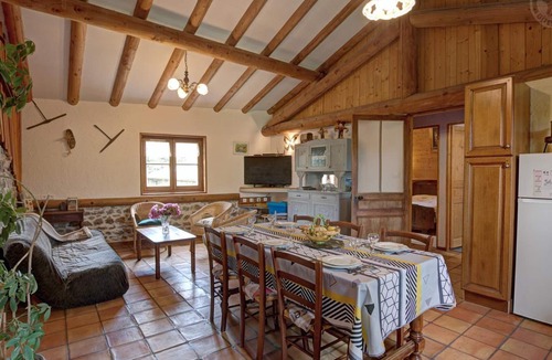 Chalmazel-Jeansagniere Cottage | Eco-friendly cottage for 6 near ski slopes in Chalmazel
