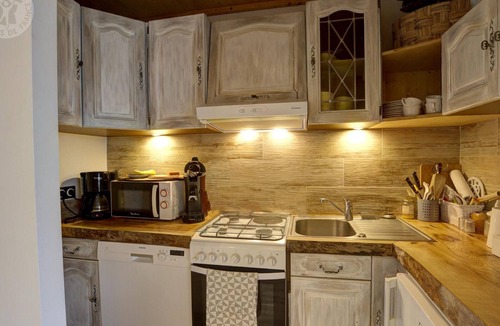 Champoly Cottage | Eco-friendly house with natural pool and panoramic views