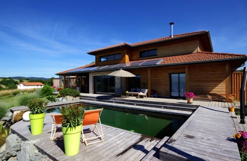 Champoly Cottage | Eco-friendly house with natural pool and panoramic views