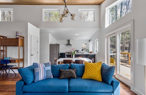 Mount Tremper House | Eco-friendly Modern Mountain Home near Woodstock