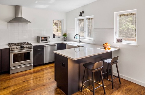 Mount Tremper House | Eco-friendly Modern Mountain Home near Woodstock