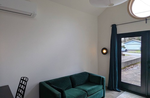 Beaumont - Wilshire Apartment | Eco-friendly Tiny Home in Alberta Arts District