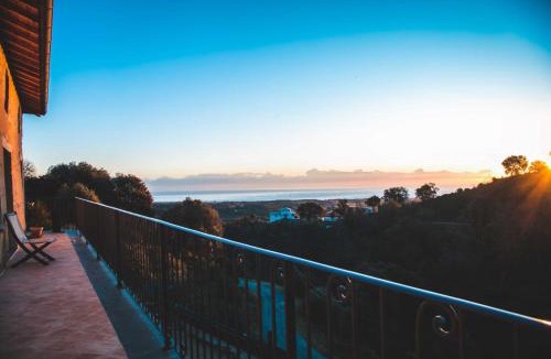 Chiatra House | Eco Gîte avec vue sur mer