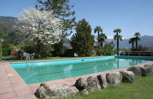 Minusio House | Eco-House G, swimming pool garden magnificent lake view
