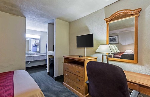 Baytown Hotel | Eco Inn Suites by Hotel O Baytown