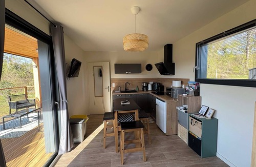 Saint-Plantaire Ski Chalet | Eco Lodge Nature with panoramic view of Lake Eguzon