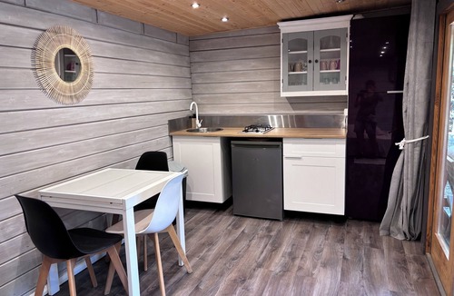 Aurons Ski Chalet | Eco Lodge - Nature and Spa