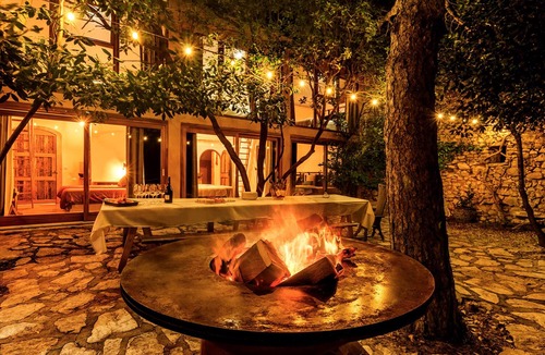 Puechabon Cottage | eco-lodge with natural swimming pool