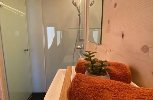 Schupberg Cabin | Eco Tiny Lodge Jungfrau