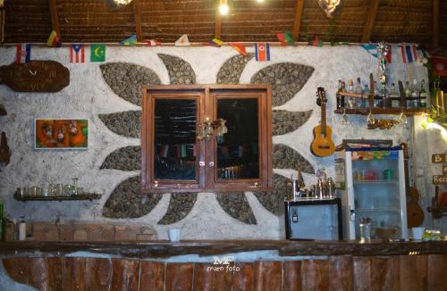 Bukit Lawang Bed & Breakfast | eco trekking lodge, Co Bar & jungle tour's only booking with us !