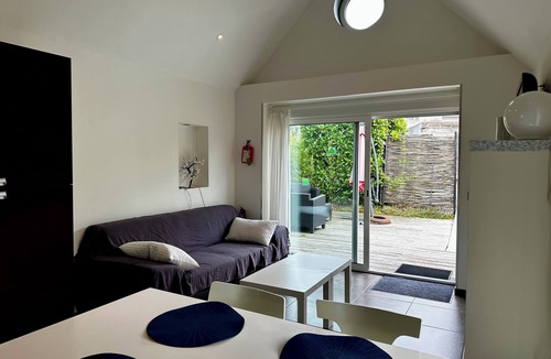 Arques House | Ecocoon Cottage – Sleeps 4 – 2 Bathrooms – Heated Indoor Pool