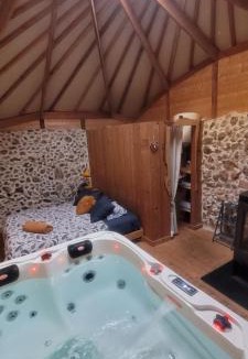 Saint-Maximin-la-Sainte-Baume Bed & Breakfast | Ecolodges en Provence