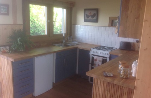 Wallingford Ski Chalet | Ecolodge With Stunning Views In Chilterns